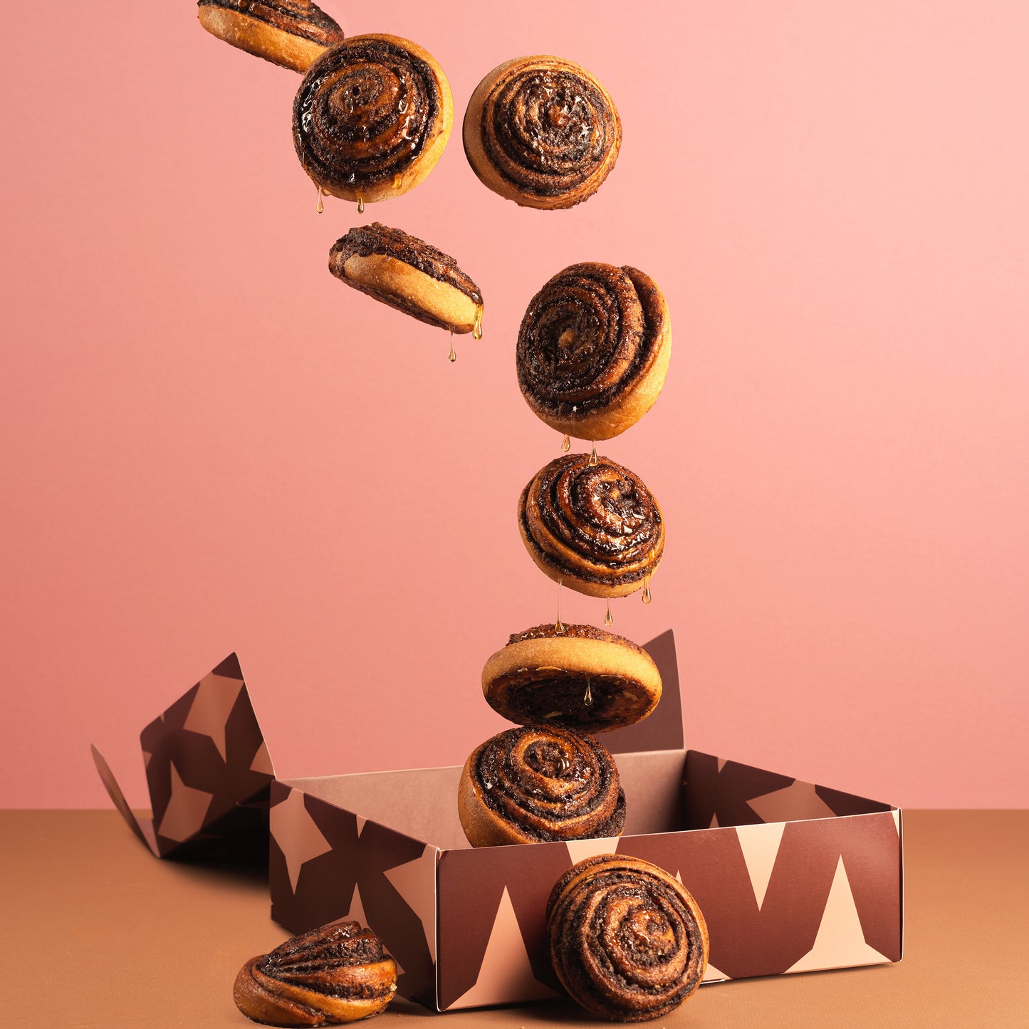 Bonsela Gourmet Family Gifts for Christmas, 20pc Chocolate Croissants